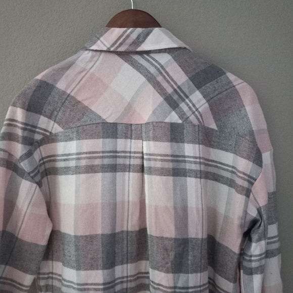 Passport M Cotton Plaid Button Down Collared Top in Gray Pink - Picture 4 of 10